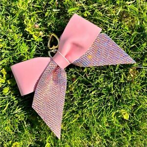 Simply Gilded Glass Crystal Rhinestone Jumbo Pink Clip On